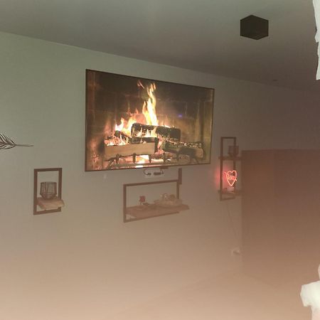 مبيت وإفطار La Louvière Le Relax المظهر الخارجي الصورة